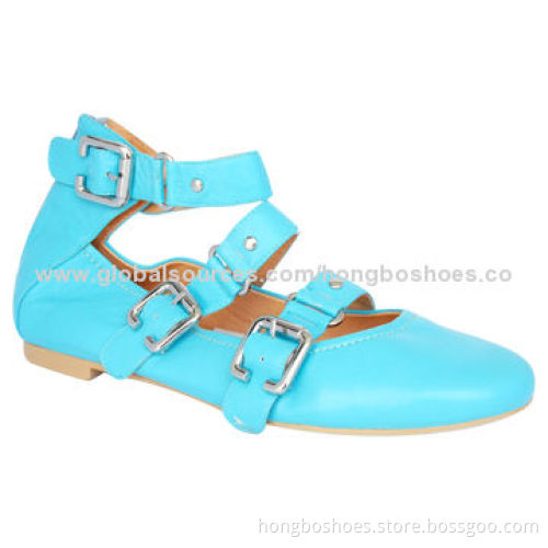 Flat shoe for women, leather dress upper, comfortable ankle strap, flat heel and rubber outsole